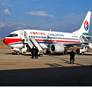 重庆江北机场货运航空快运业稳步发展的原因是什么？